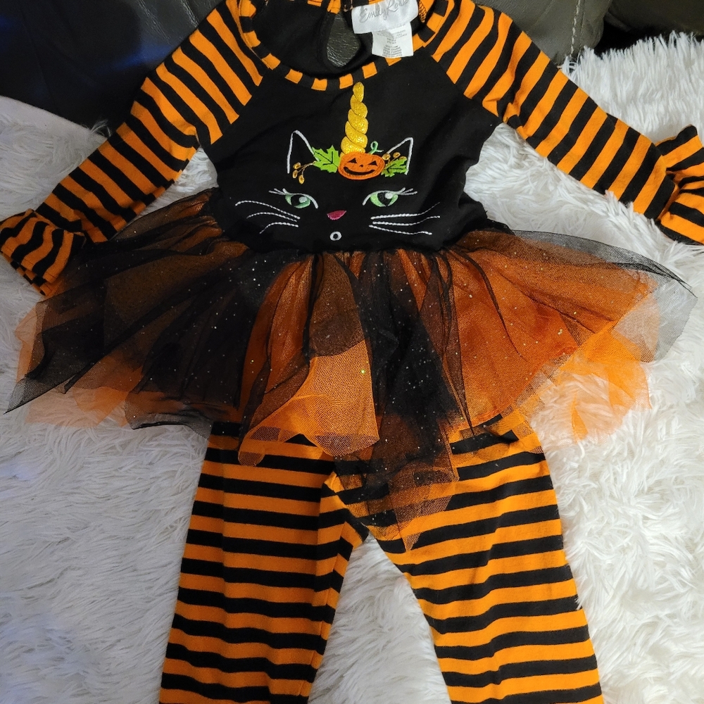 Emily Rose- 2 piece Hallowellen outfit ( Size 18 months) - Picture 3 of 5